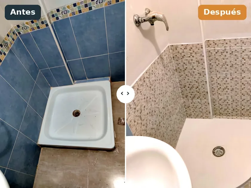 Antes y después: plato de ducha cuadrado antiguo sustituido por un plato semicircular con mosaico beige